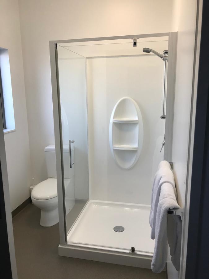 Craythornes Halswell Hotel Christchurch Bagian luar foto